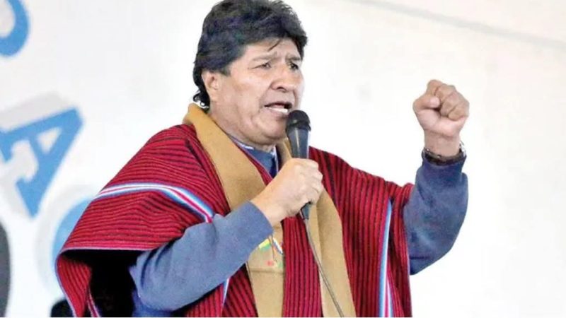 EVO MORALES HABLA DE “BRONCA SOCIAL” Y ACUSA AL GOBIERNO DE PAZ DE FAVORECER A RICOS Y EXTRANJEROS