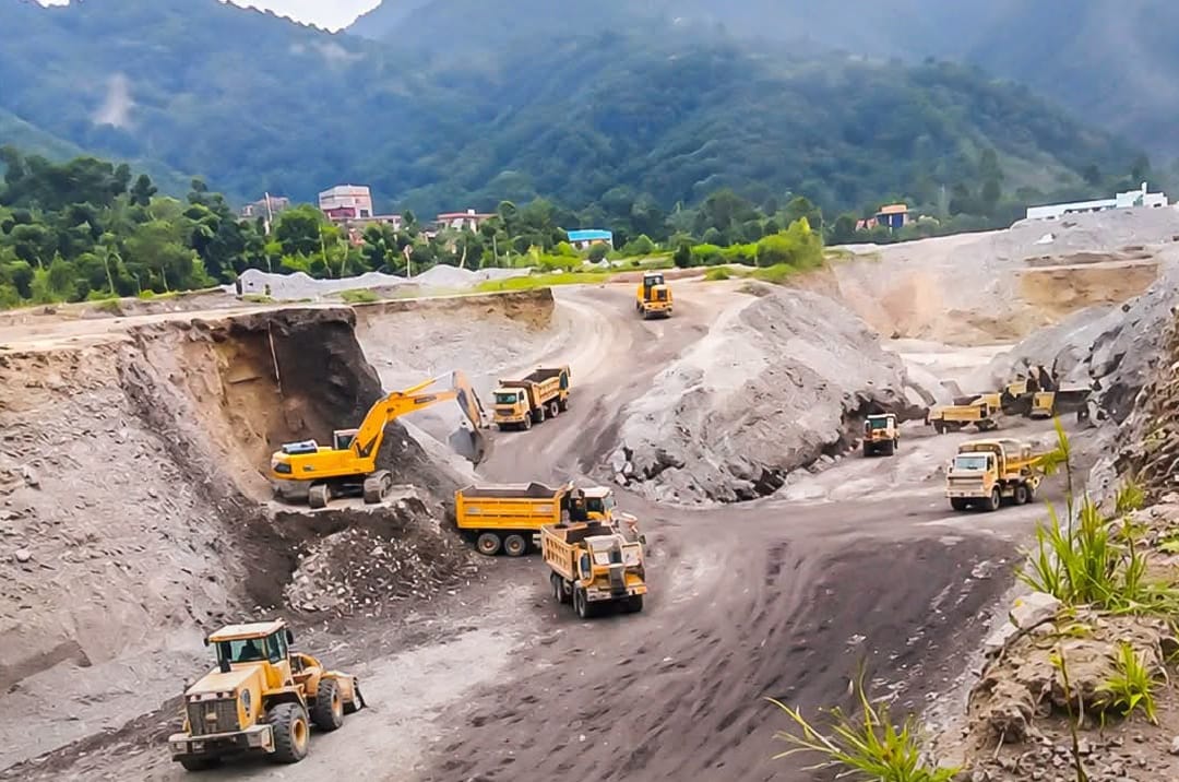 LA ASUNTA EN ALERTA: Comunidades denuncian minería presuntamente ilegal en el río Boopi y exigen intervención inmediata