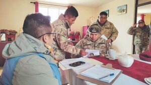 Tragedia en cuartel reabre el debate sobre la obligatoriedad del servicio militar en Bolivia